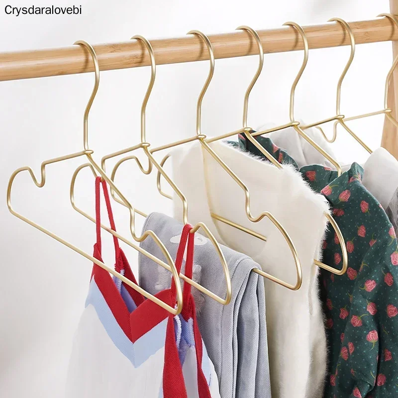 Baby Clothing Wardrobe - شماعات ملابس الأطفال المضادة للانزلاق من