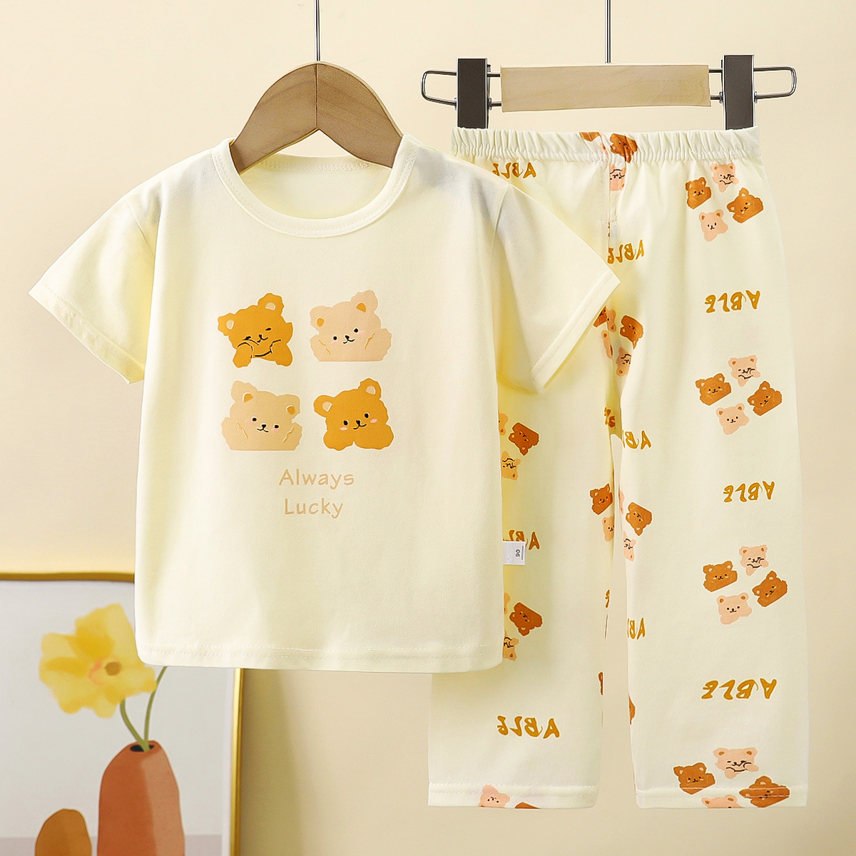 Baby Clothing Designer - طقم ملابس أطفال بأكمام قصيرة من