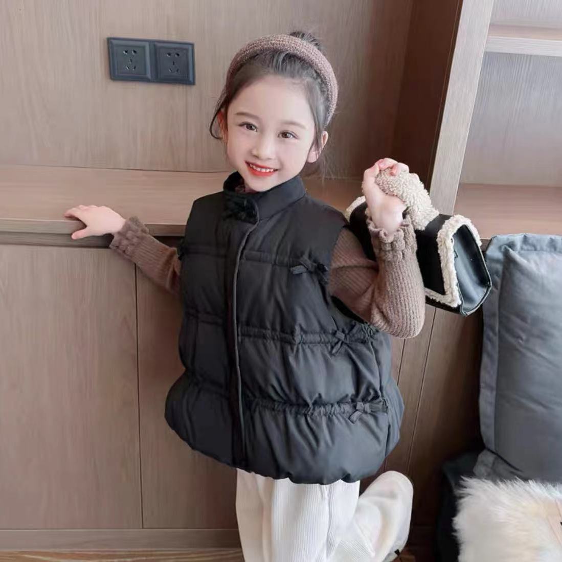سترة شتوية سميكة للفتيات 2025  - مراجعة Baby Clothing Designer وسعره