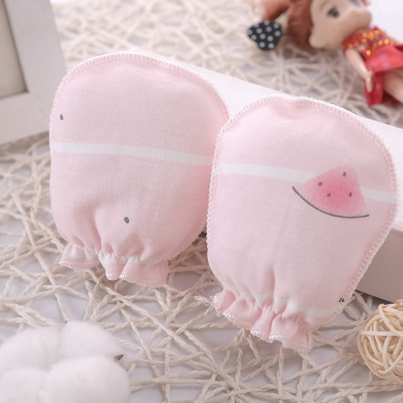 الوليد المضادة للانزلاق لينة ا - مراجعة Baby Mittens Scratch وسعره