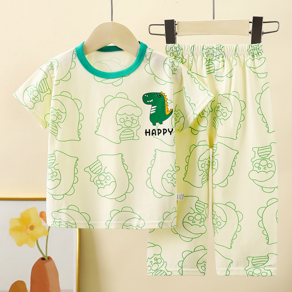 طقم ملابس أطفال بأكمام قصيرة م - مراجعة Baby Clothing Designer وسعره